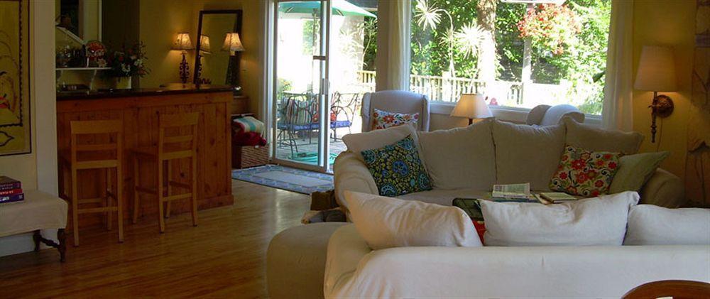 Salmonberry Inn & Beach House Lincoln City Exterior foto